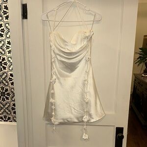 BRAND NEW WITH TAGS DRESS BY MESHKI SIZE XS